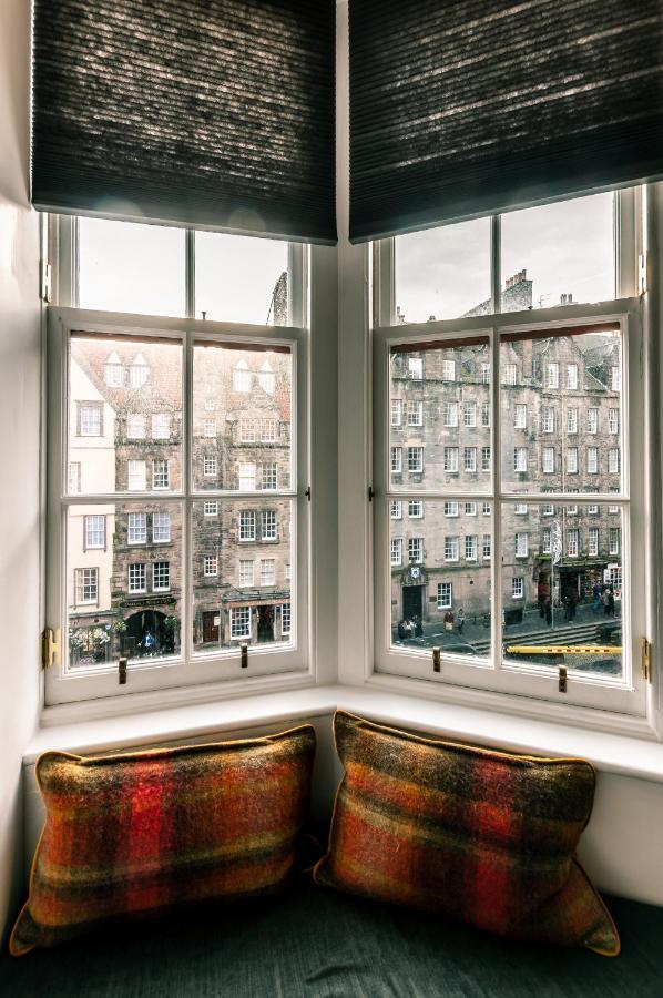 Writer'S Apartment Единбург Екстериор снимка